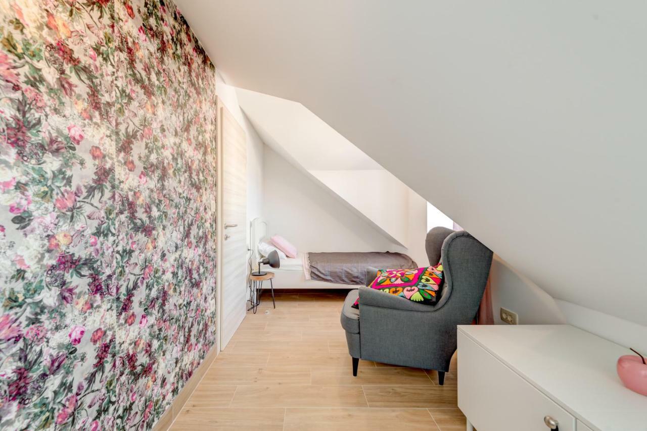 Holiday Home Rocca Супетар Екстериор снимка