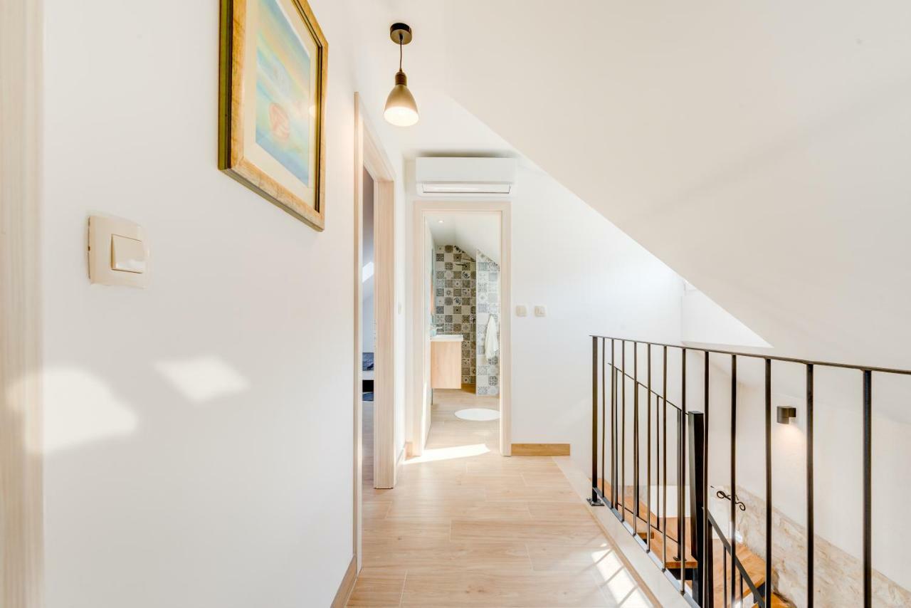 Holiday Home Rocca Супетар Екстериор снимка